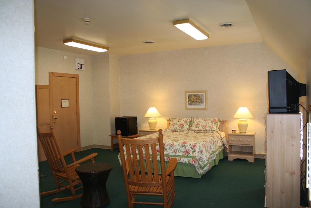 Visions Inn Cooperstown Pokój zdjęcie